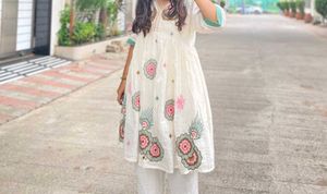 Elegant White Embroidered Kurta