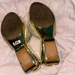 Metro Princess Heels