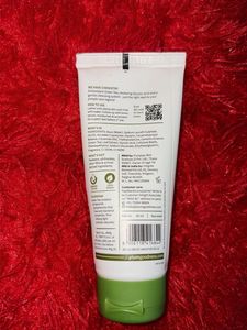 Plum Green Tea Face Wash