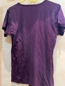 Elle Paris V-Neck Tee