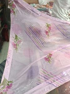 Floral Print Saree (Minor Issue)