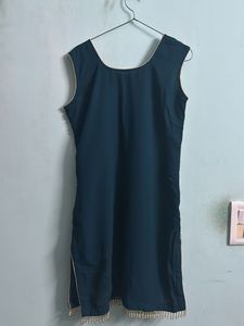 Women Sequinned Kurta With Sharara,Dupatta&amp;Sleeves