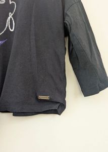 Abstract Face Graphic Tee