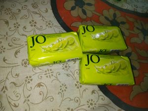 Combo Of Engage Deo And 3 Soap Bars