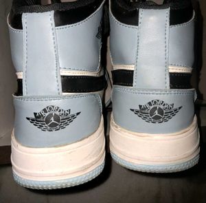 Air Jordan Inspired Sneakers(white/blue)