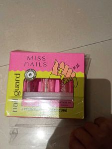 Nail Guard Manicure Set