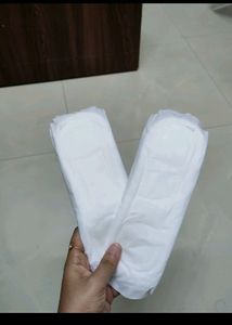 Rash free Cotton High Quality Pads.(25 Pieces)