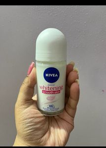 Nivea Whitening Smooth Skin Deodorant
