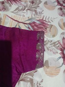 Blue Saree With Magenta Embroidered Blouse