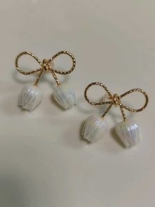 Bow Tulip Drop Earrings
