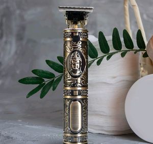 Metal Body Chargable Hair Trimmer For Men&amp; Women