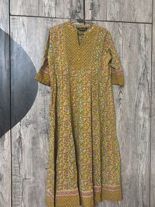 Gown -3