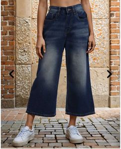 Wide Leg cropped Denim Jeans