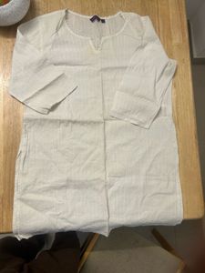 Srishti White Top - Size Large
