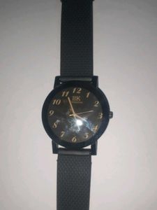 Classic Black Wrist Watch