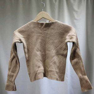Women’s Beige Knit Sweater – Soft Winter Essential