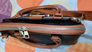Handbag
