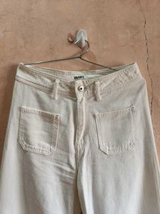 Outryt Wide Leg Jeans 🤍