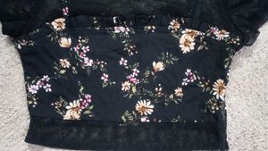 Floral Print Crop Top with Mesh Trim