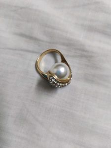 Pearl And Gold Tone Ring