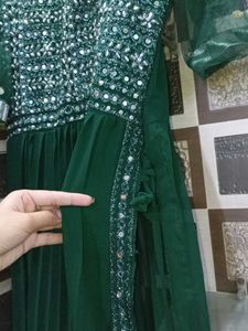 Dark Green Naira Cut