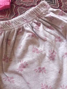 Cute &#39;Love Bug&#39; Pajama Set