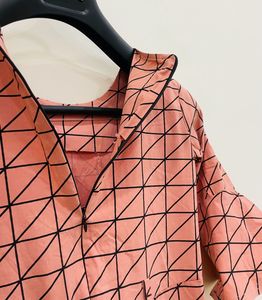 Chic Geometric Print Dress