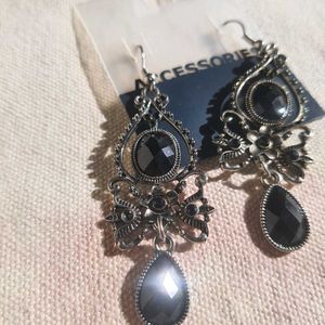 Chappell Roan Core Earrings