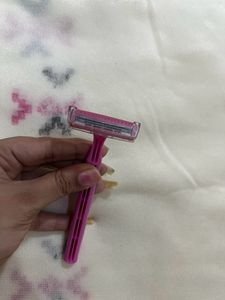 5 USA Branded Seal Packed Hair Removal Razors