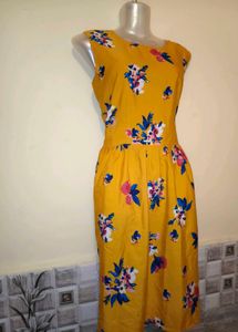 🎁Buy 2 Get 1 Free 🎁Size M/L Floral Yellow Dress