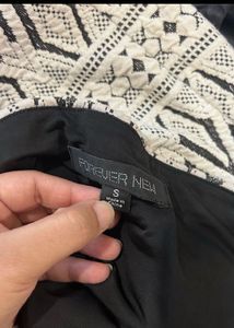 Stretchable Highwaist Skirt