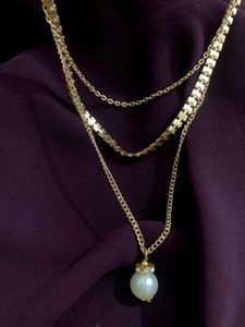 Locket Chains With Three Layers