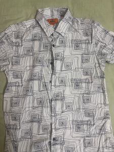Patterned branded  Men&#39;s Shirt