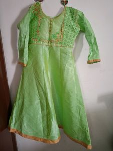 New Green Chudi With Pant