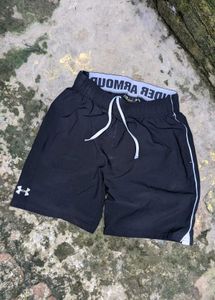 under Armour imported shorts 🩳