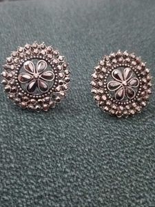 Earings
