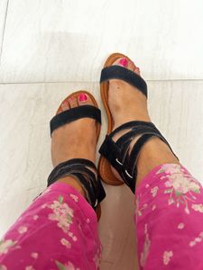 COMBO OF FOOTWEARS