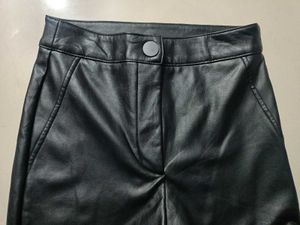 Sleek Black Faux leather Leggings Size 28-30