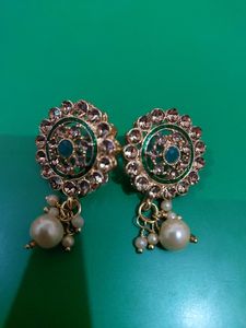 Earings