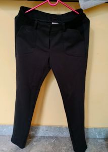 Black 🖤 Pant For Women
