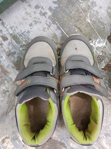 kids shoe for sale