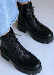 Sale🎀 Black Pinterest Ankle Length Boots 🖤🎧