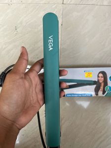 Vega Hair Straightener