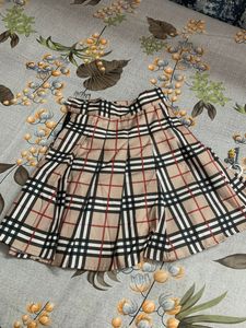 short check skirt