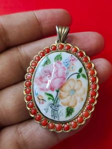 Antique Gold Plated Pure Silver Pendant