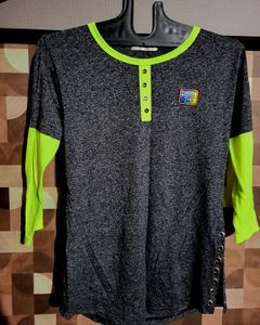 Women T-shirt