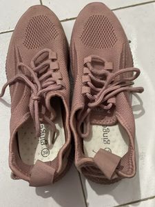 Ginger Sports Shoes Pink New 39 Size