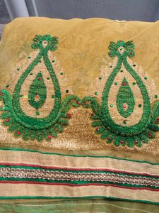 Off And Of Saree