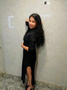 Elegant Black Midi Dress