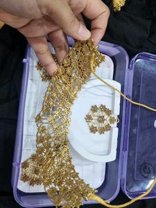 Elegant Gold-Tone Jewelry Set